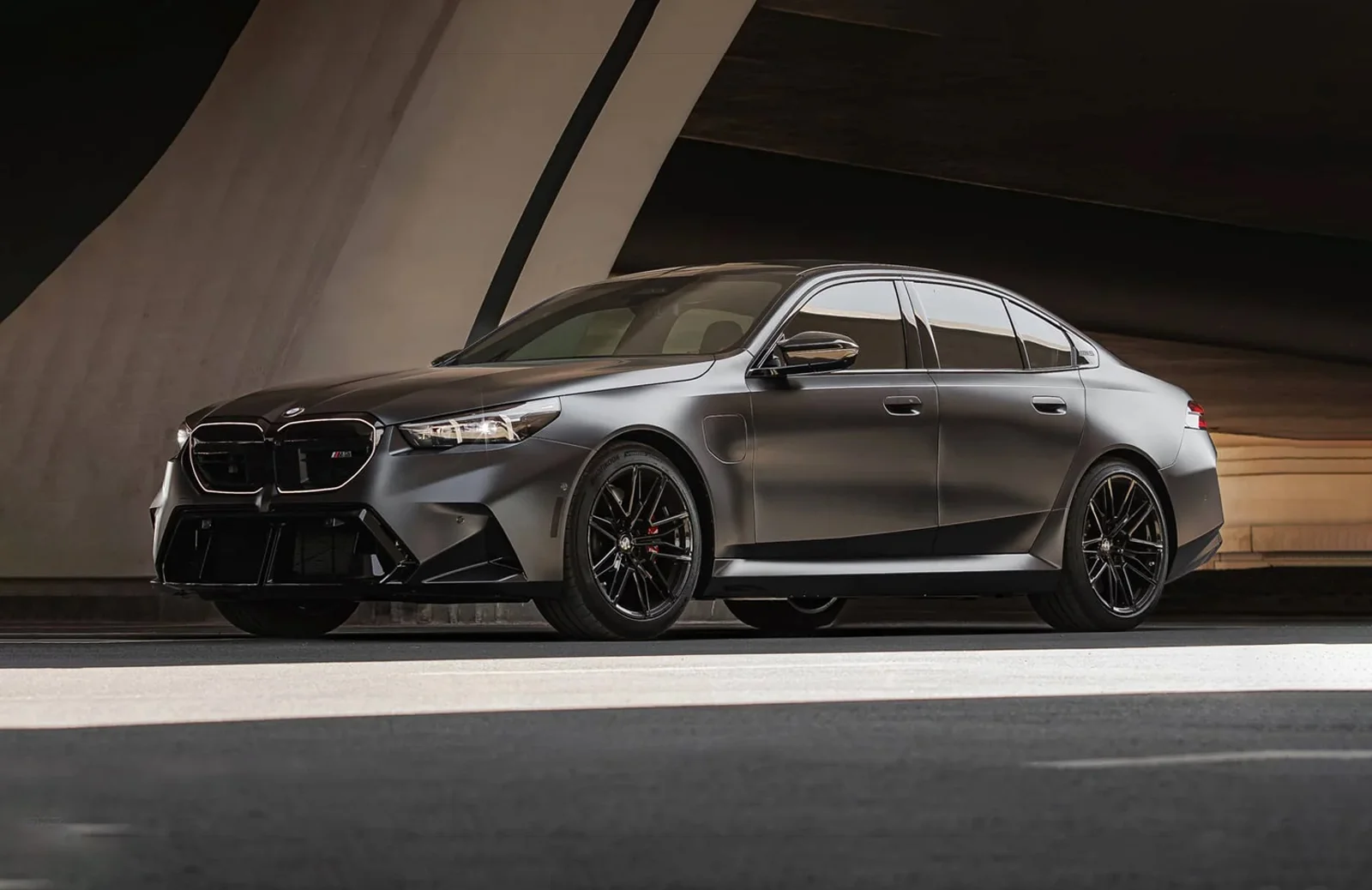 BMW M5 G90