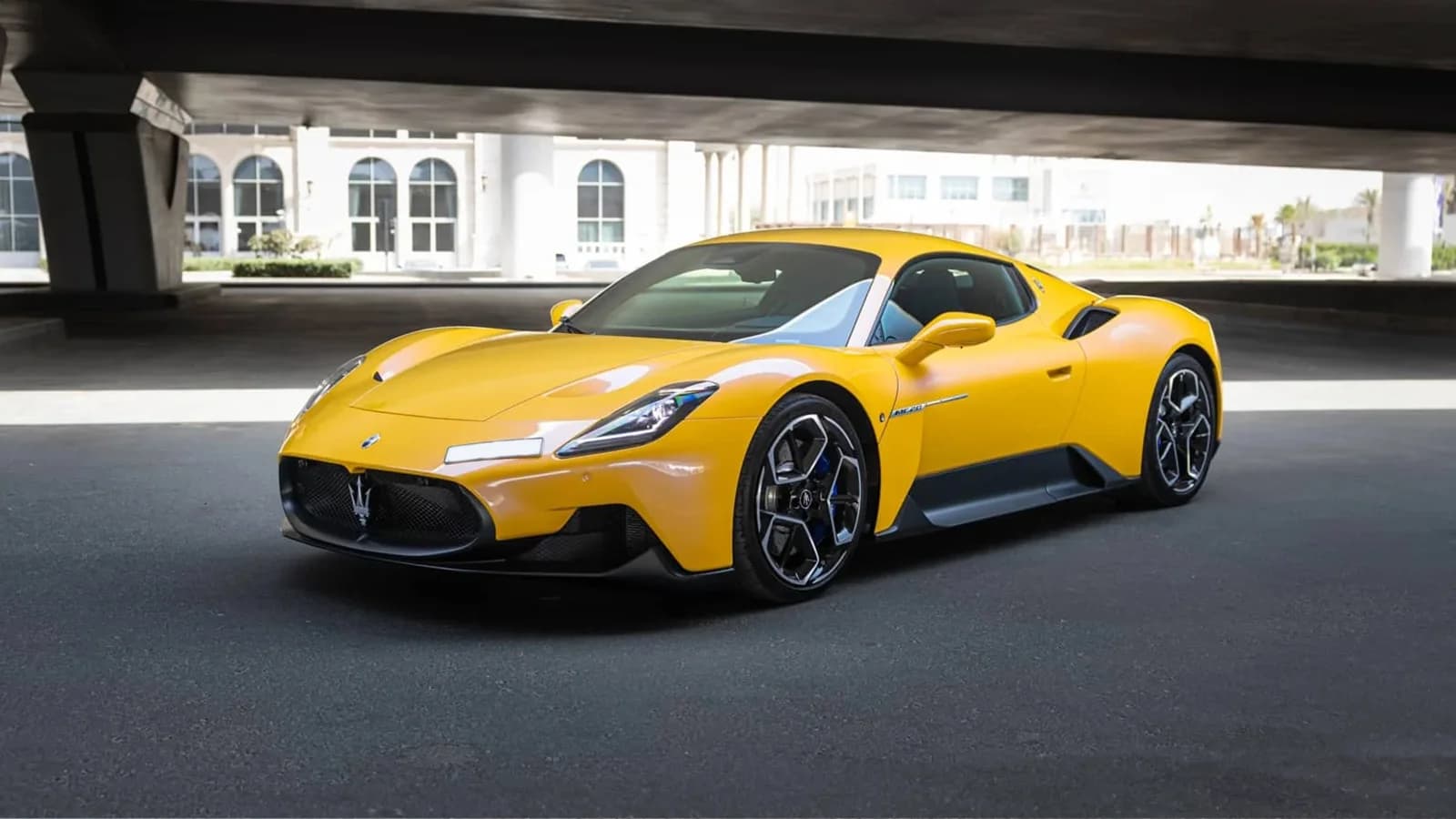 Maserati MC20