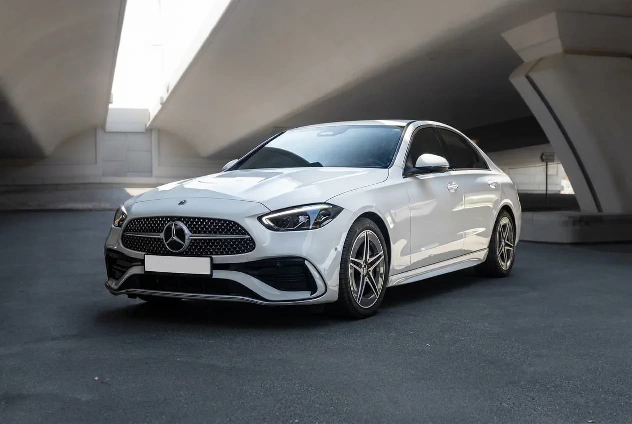 Mercedes-Benz C200